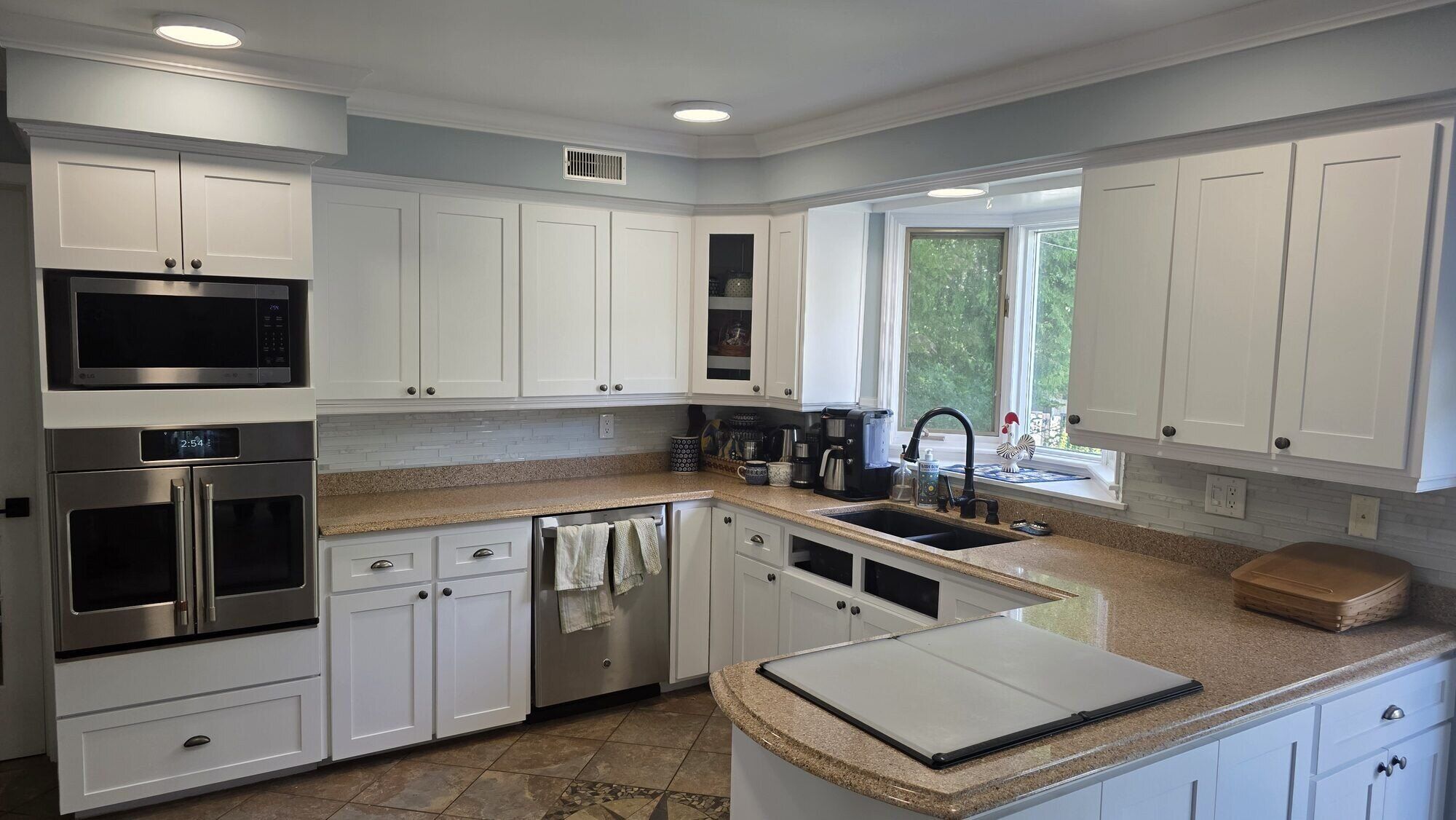 White shaker cabinetry