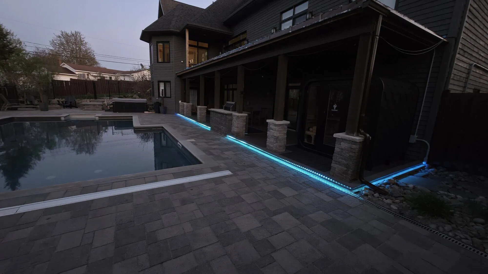 Led edge lighting at dusk
